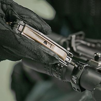 Мультитул Leatherman MUT EOD Black, чохол нейлоновий Molle (олива), sight adjuster