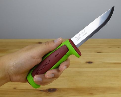 Нож Morakniv Basic 546 LE 2024 Ivy Green/Dala Red