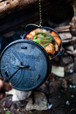 Казан-жарівня чавунна Petromax Dutch Oven ft6 плоске дно 5.5 л