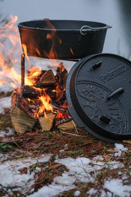 Казан-жарівня чавунна Petromax Dutch Oven ft6 плоске дно 5.5 л