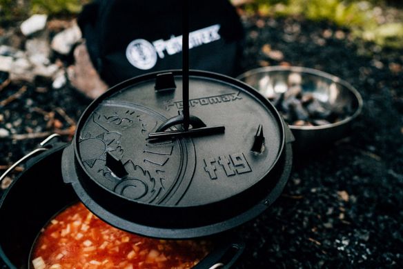 Казан-жаровня чугунная Petromax Dutch Oven ft9 плоское дно 7.5 л