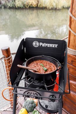 Казан-жарівня чавунна Petromax Dutch Oven ft6 на ніжках 5.5 л