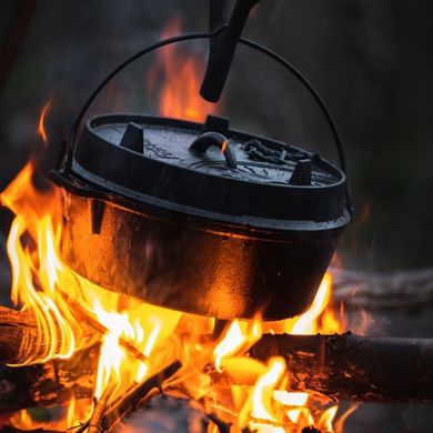 Казан-жарівня чавунна Petromax Dutch Oven ft6 на ніжках 5.5 л